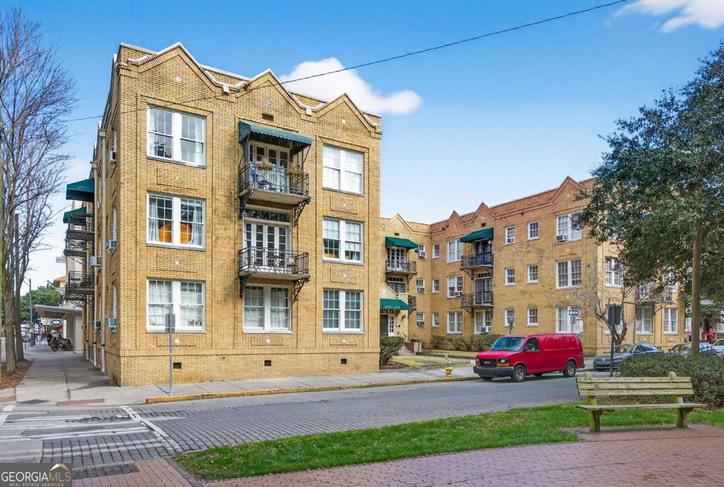 Photo of 210 E State Street #18, Savannah, GA 31401 (MLS # 10670983)