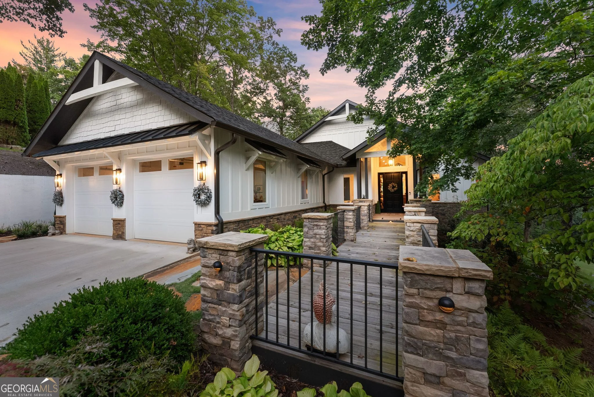 1370 Bahn Innsbruck, Helen, GA, 30545
