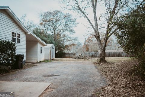 A home in Williamson