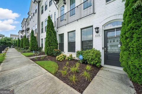 Photo of 618 Morning Glory Place NE, Atlanta, GA 30324 (MLS # 10652571)