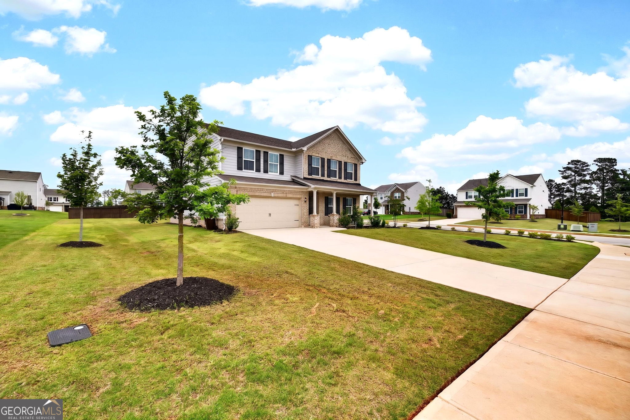 500 Elkwood LN