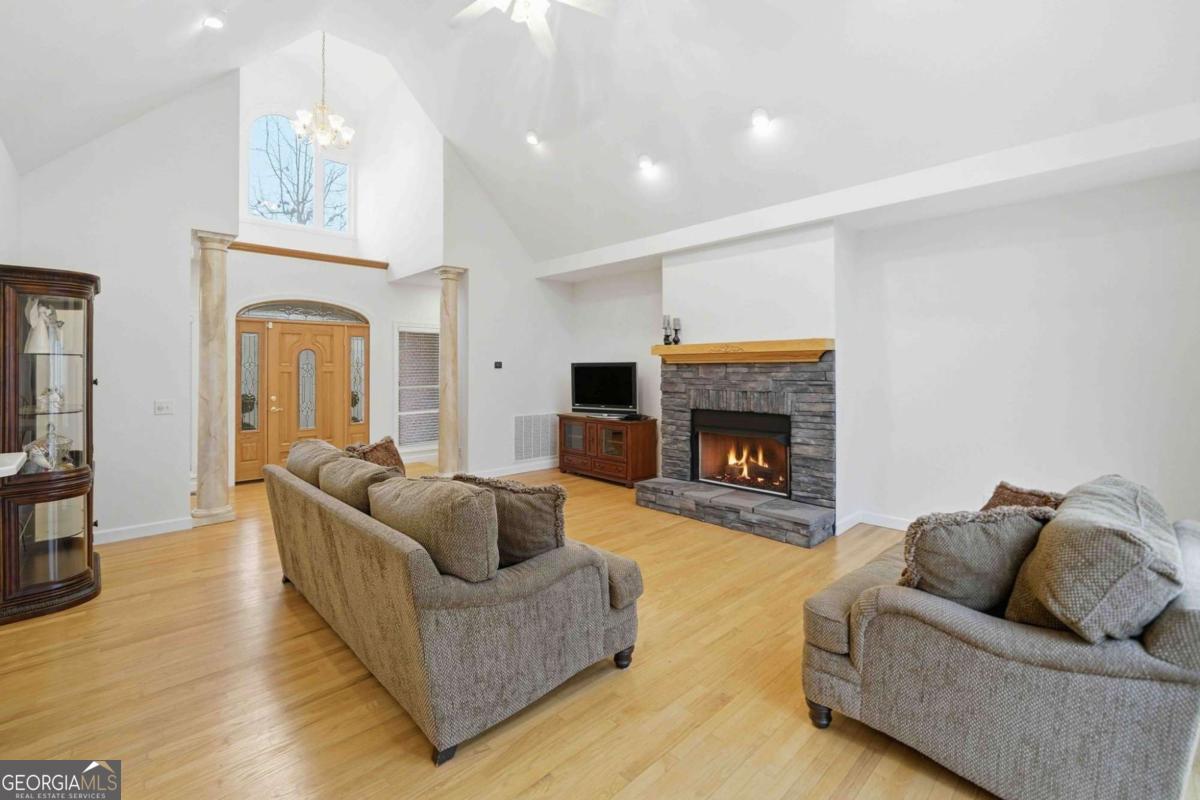 174 White Tail Ridge RD