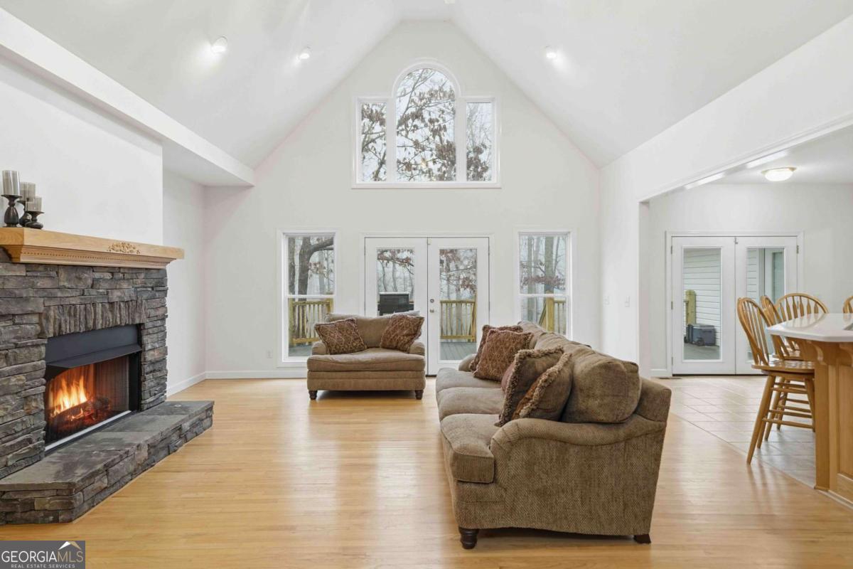 174 White Tail Ridge RD