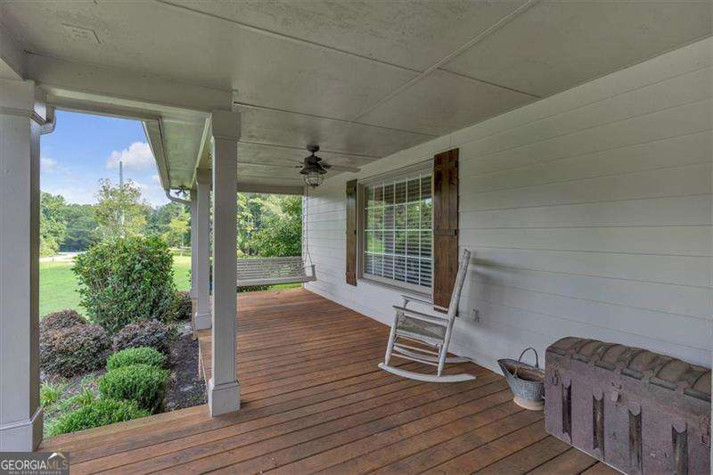2304 Due West RD