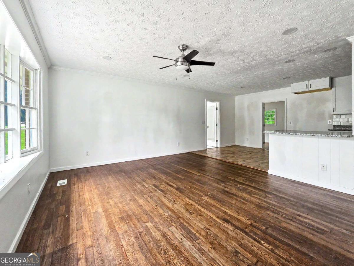1350 Lori CT