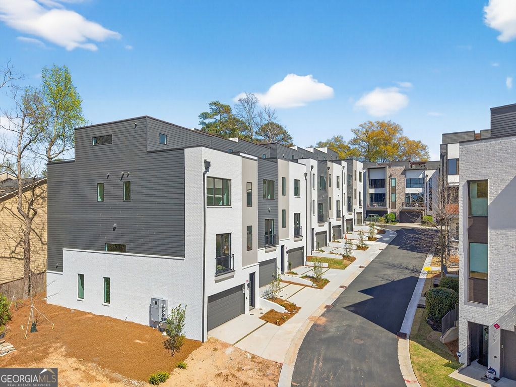 Photo of 420 Cedar Dust Drive, Decatur, GA 30030 (MLS # 10726082)