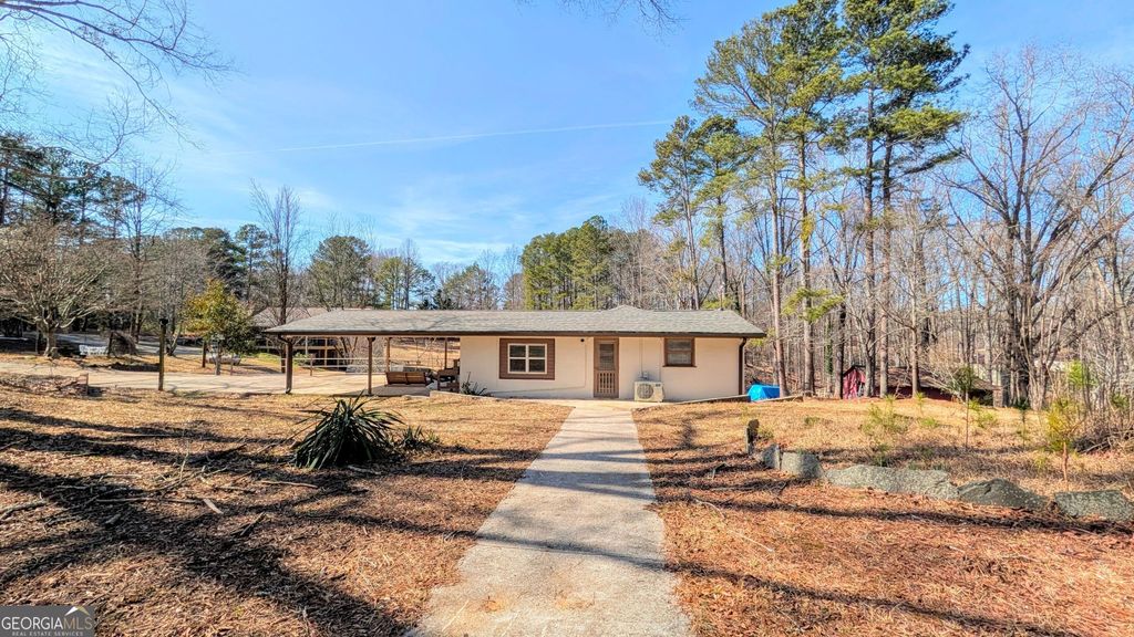 Photo of 3446 Monroe Circle, Gainesville, GA 30506 (MLS # 10695769)