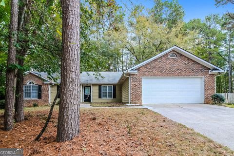 Photo of 1118 Crystal Springs Trail, Hampton, GA 30228 (MLS # 10637321)