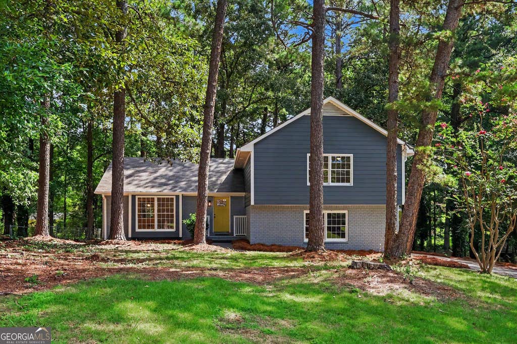 Photo of 1915 Lisa Lane, Riverdale, GA 30296 (MLS # 10832149)