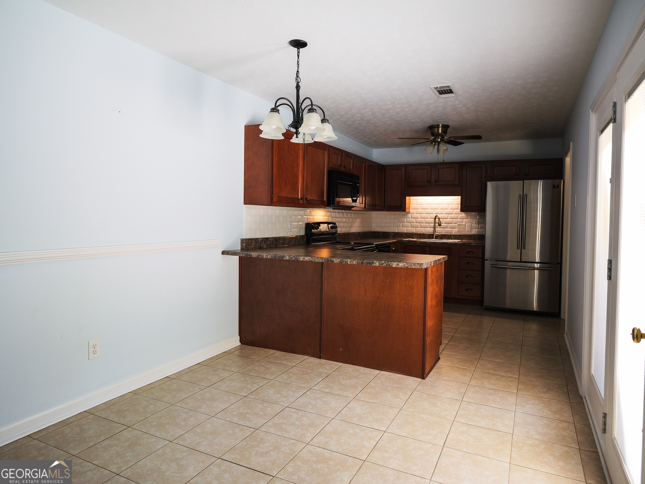 Lamplighter Square - Residential