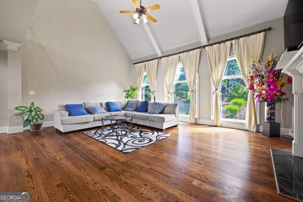 Settles Brook - Residential