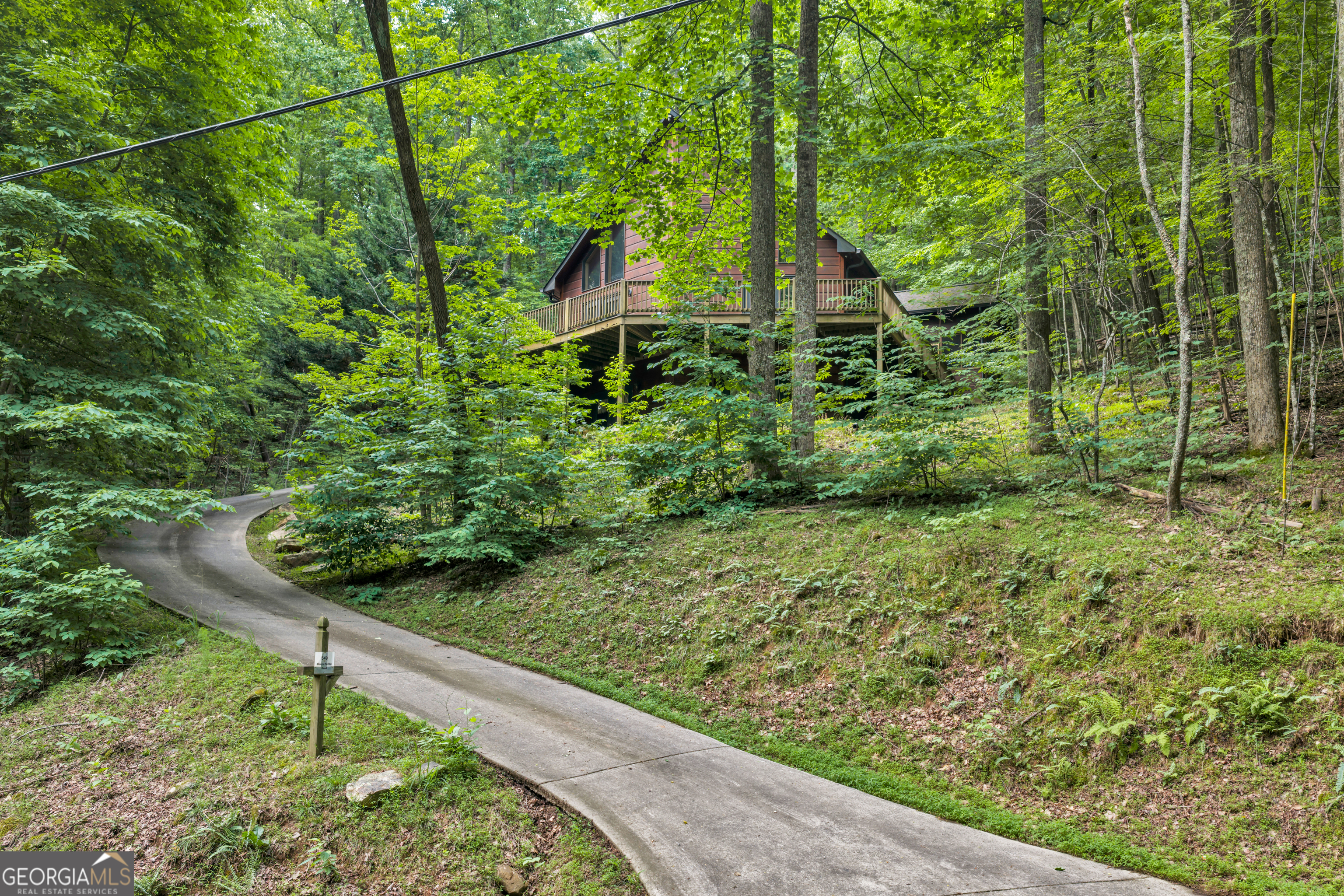 549 Sleepy Hollow RD