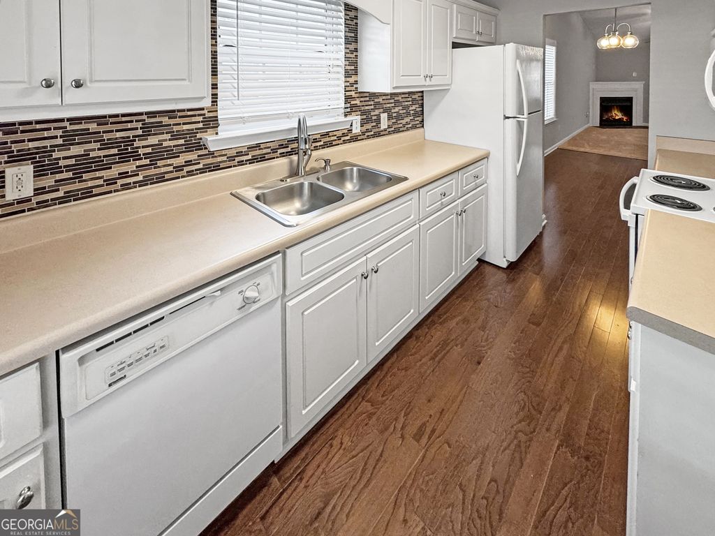 Photo of 1653 Summerwoods Circle, Griffin, GA 30224 (MLS # 10659362)