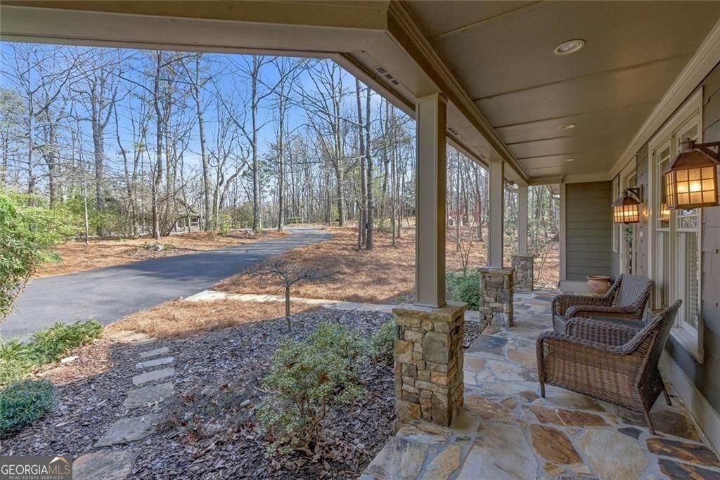 1033 Quail Cove DR