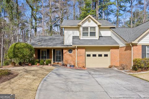 6 Dover Trail, Peachtree City, GA 30269 - #: 10304264