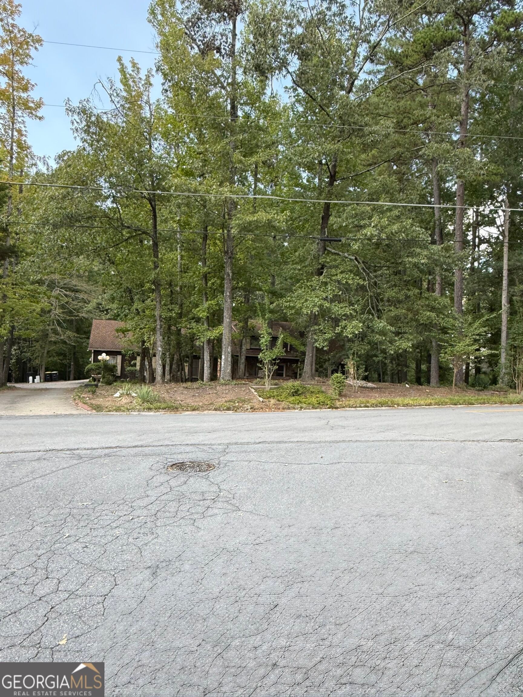 128 Rollingwood CIR NW