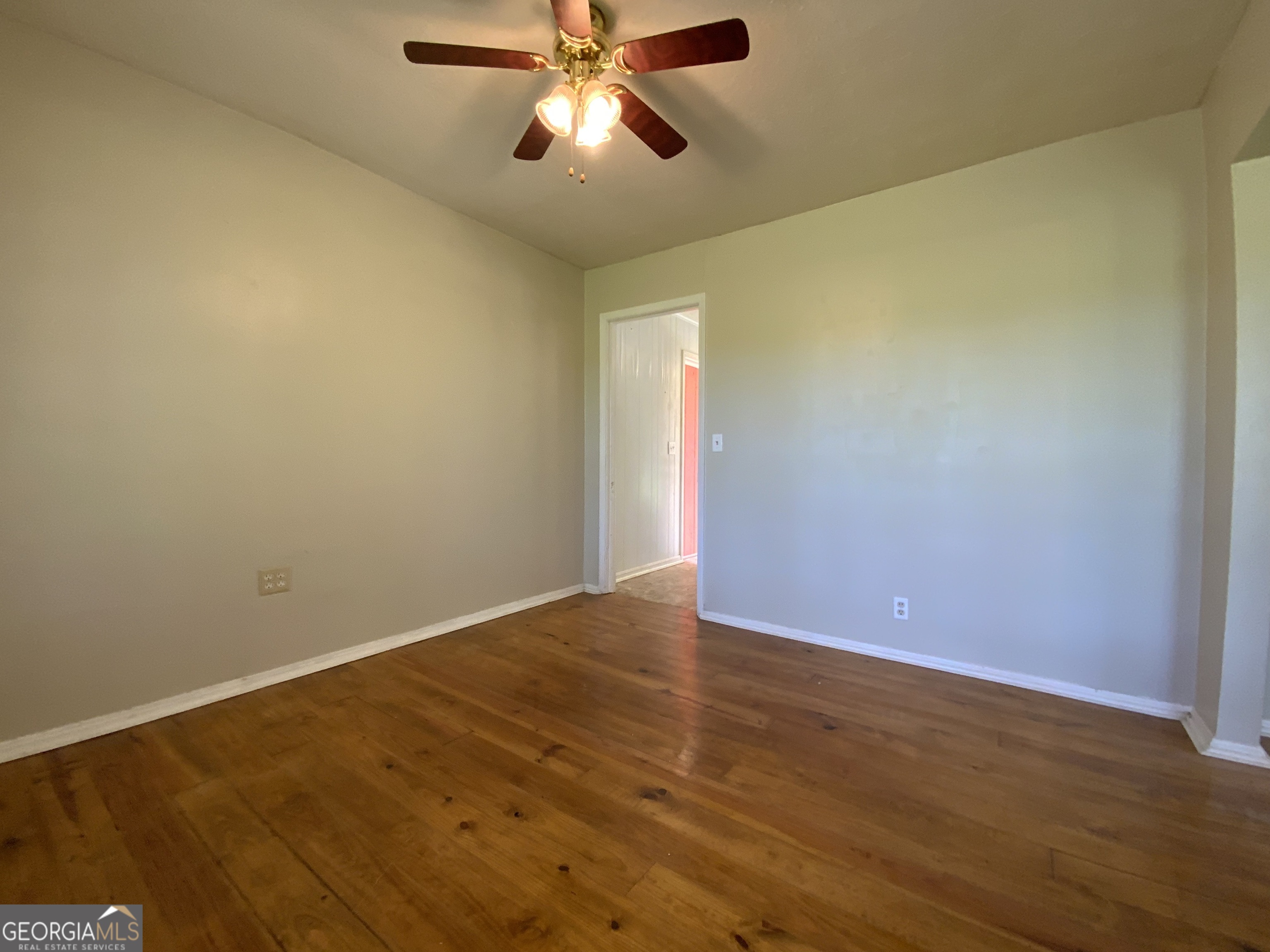 995 Gadsden RD SW
