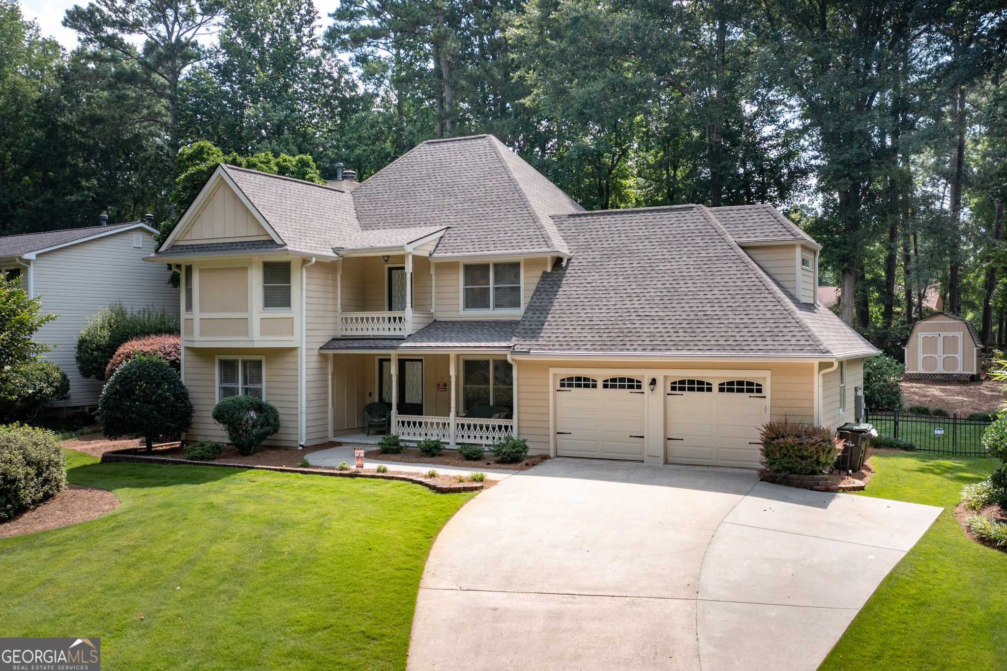 148 Lakeside DR