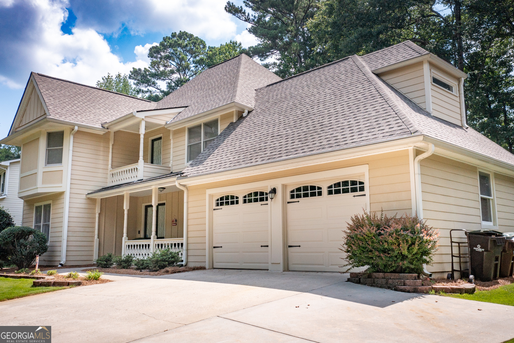 148 Lakeside DR