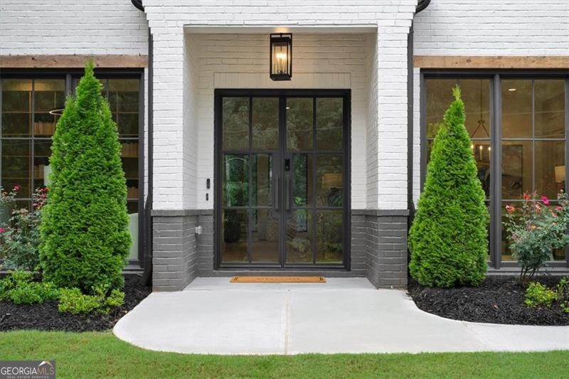 437 Jon Scott DR