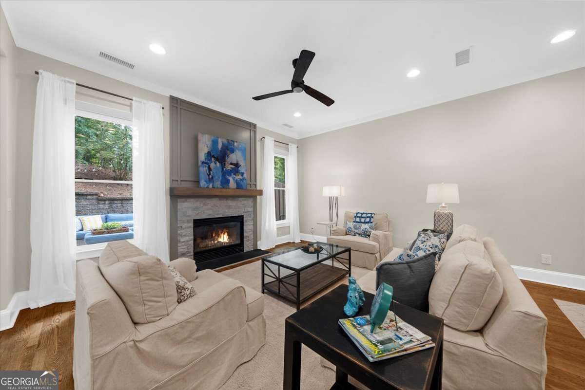 Academy Park - Residential