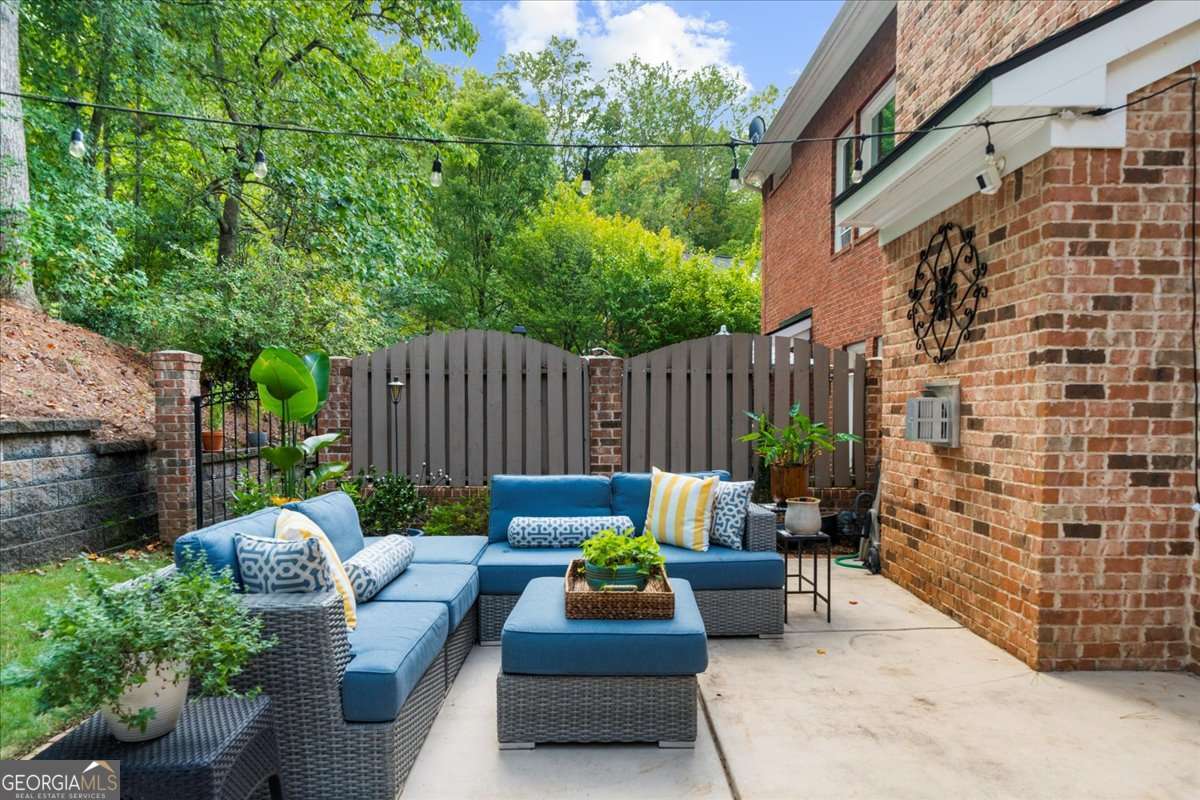 Academy Park - Residential