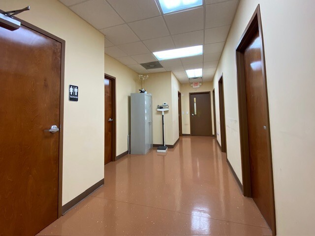 None - Commercial Lease