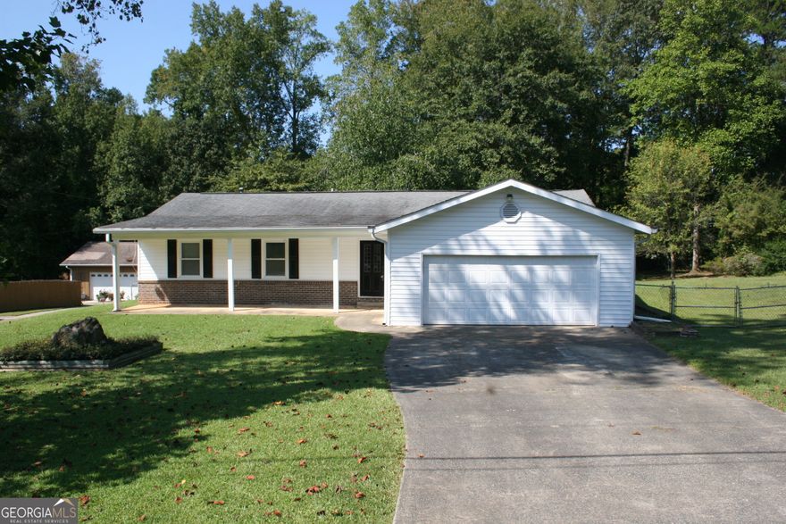 Three bed two bath ranch. Been completely remodeled. new kitchen, New appliances, Large lot fully fenced.