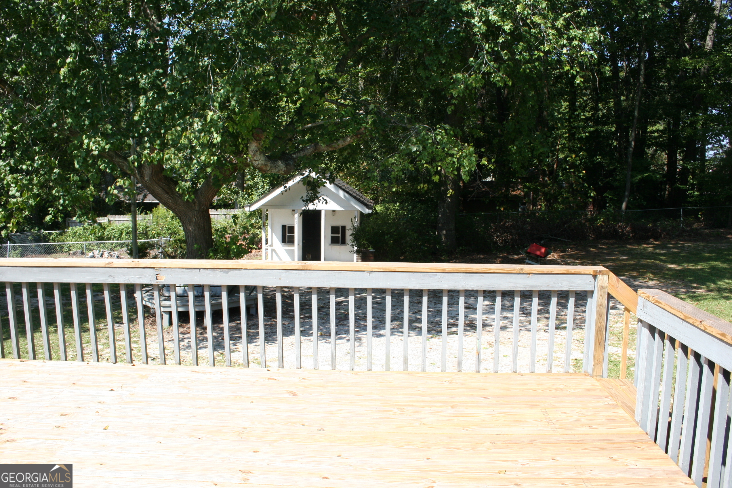 Deep Forest - Residential