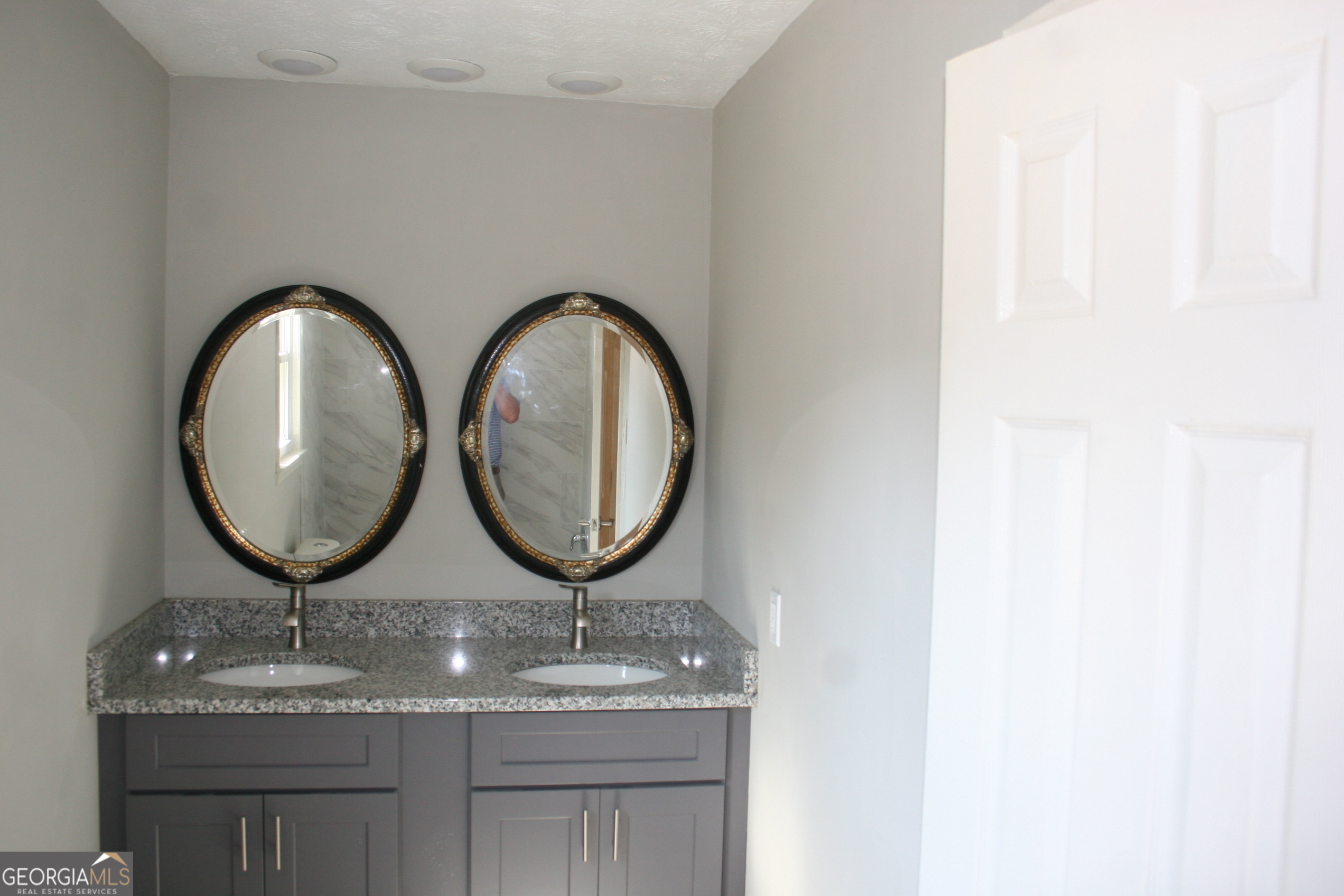 Deep Forest - Residential