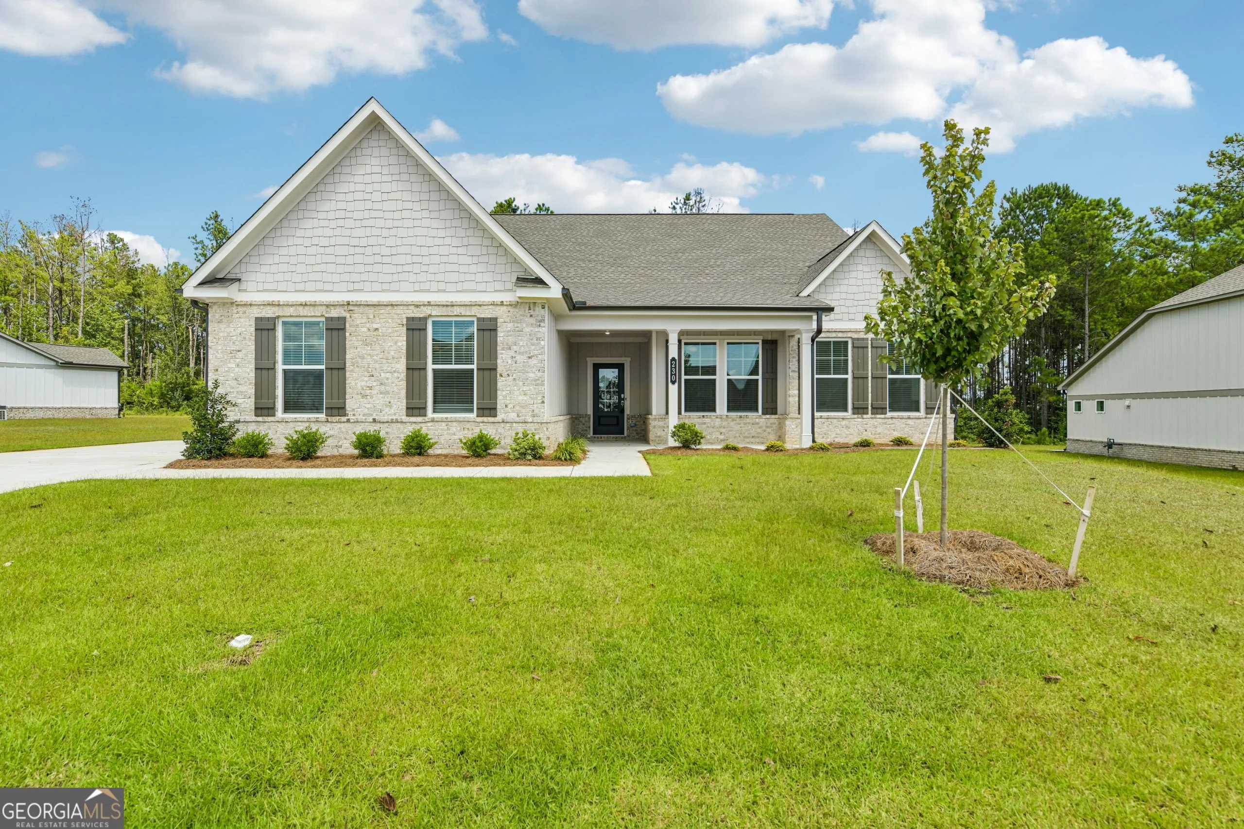 230 Flat Shoal Drive, Bonaire, GA, 31005
