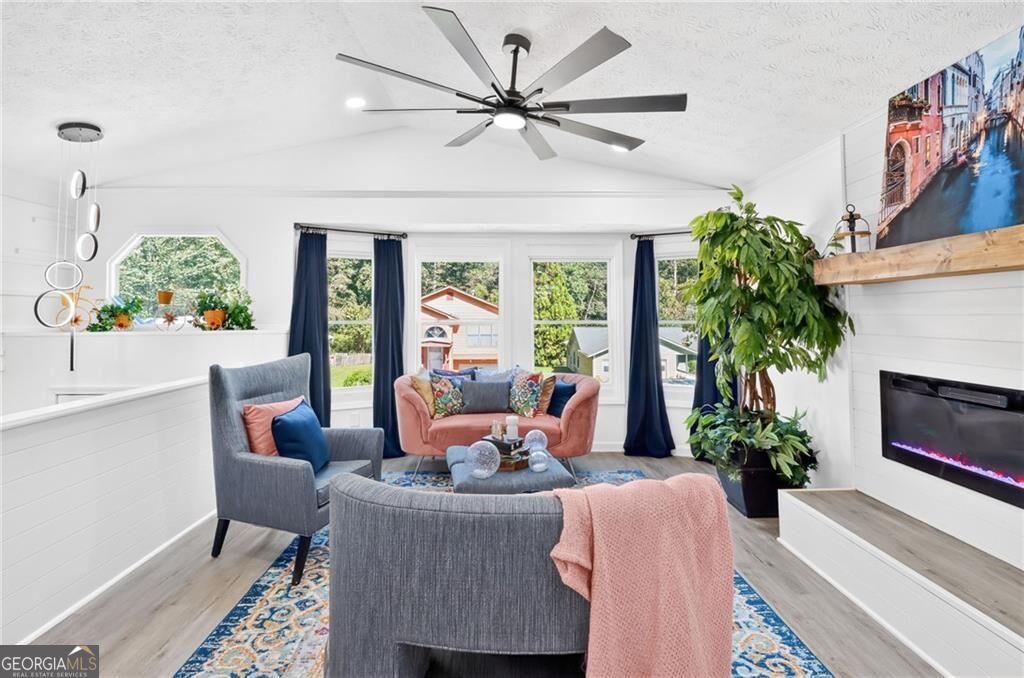 5905 Wellborn TRL