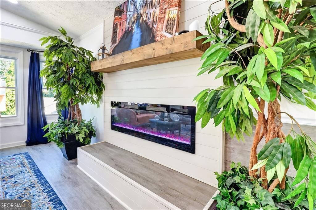 5905 Wellborn TRL