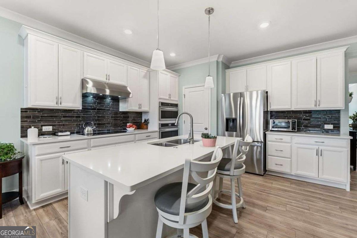 242 Hickory Bluffs PKWY