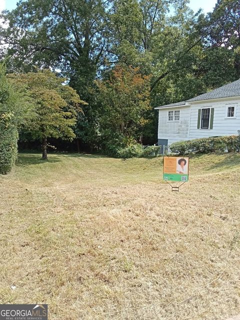 942 Dewey ST SW Atlanta GA 30310