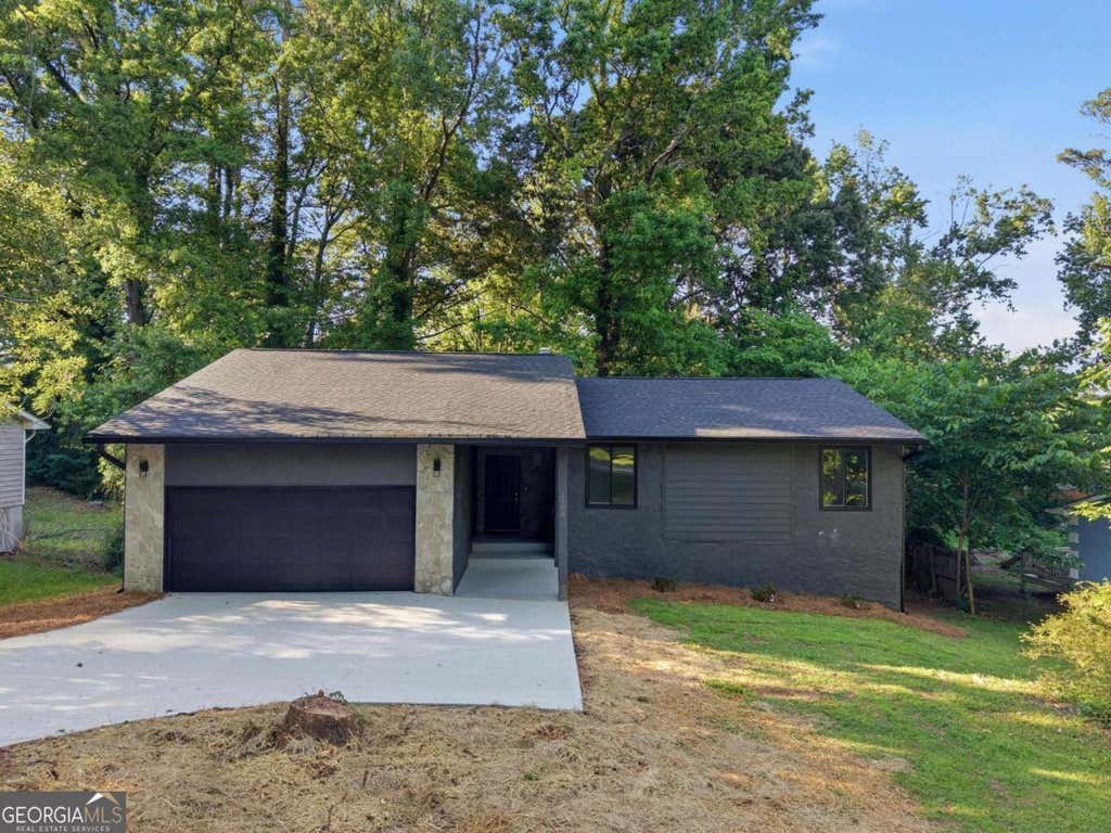Photo of 2988 Medina Drive, Jonesboro, GA 30236 (MLS # 10777080)