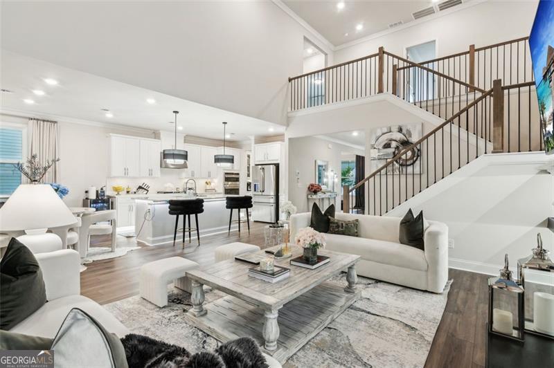 172 Aspen Hall DR