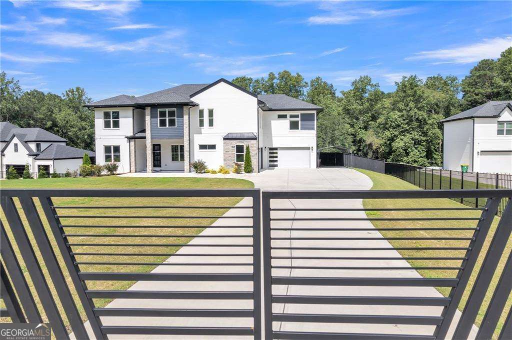 3671 Hamilton Mill RD