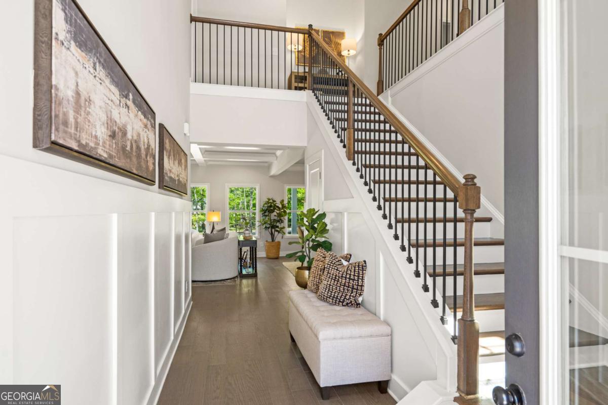 2709 Porches LN 33