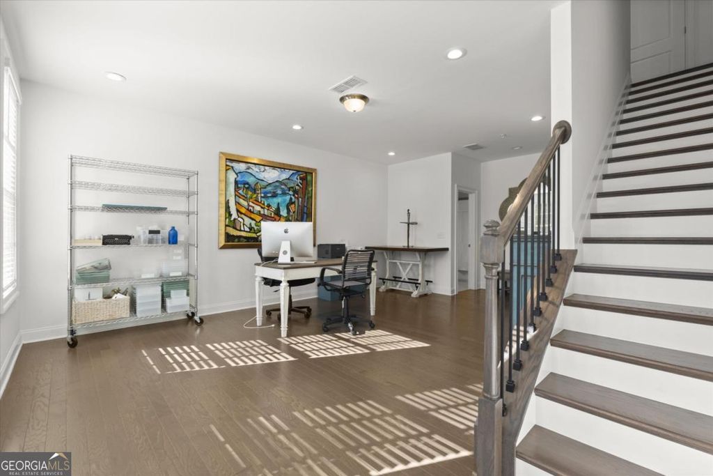 Photo of 6653 Prelude Drive, Atlanta, GA 30328 (MLS # 10681569)