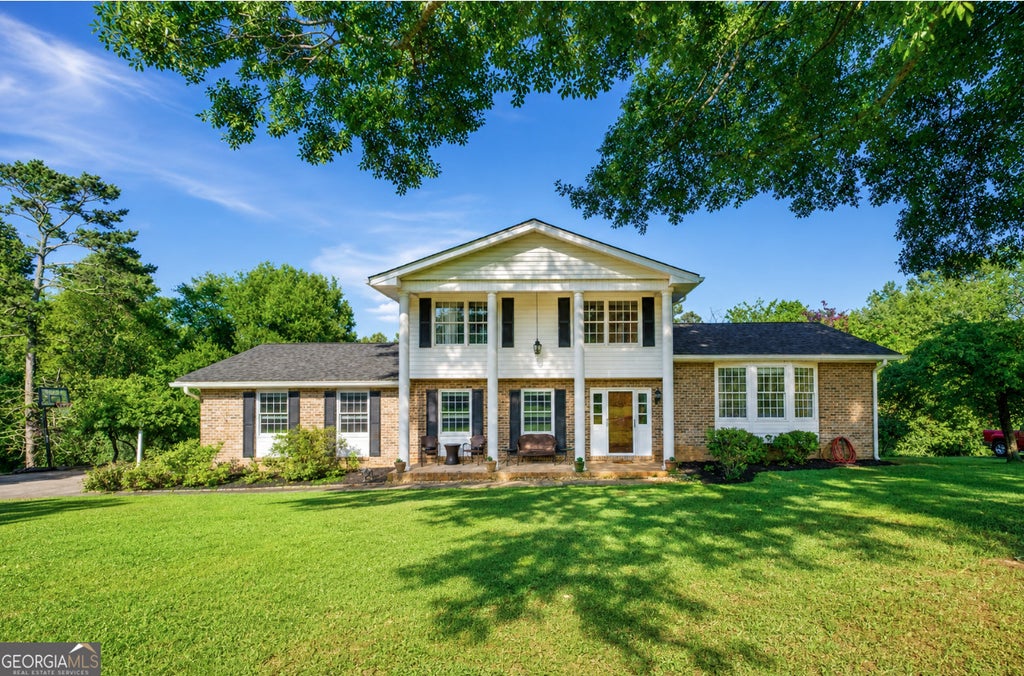 Photo of 43 Ridgeview Drive SE, Silver Creek, GA 30173 (MLS # 10798331)