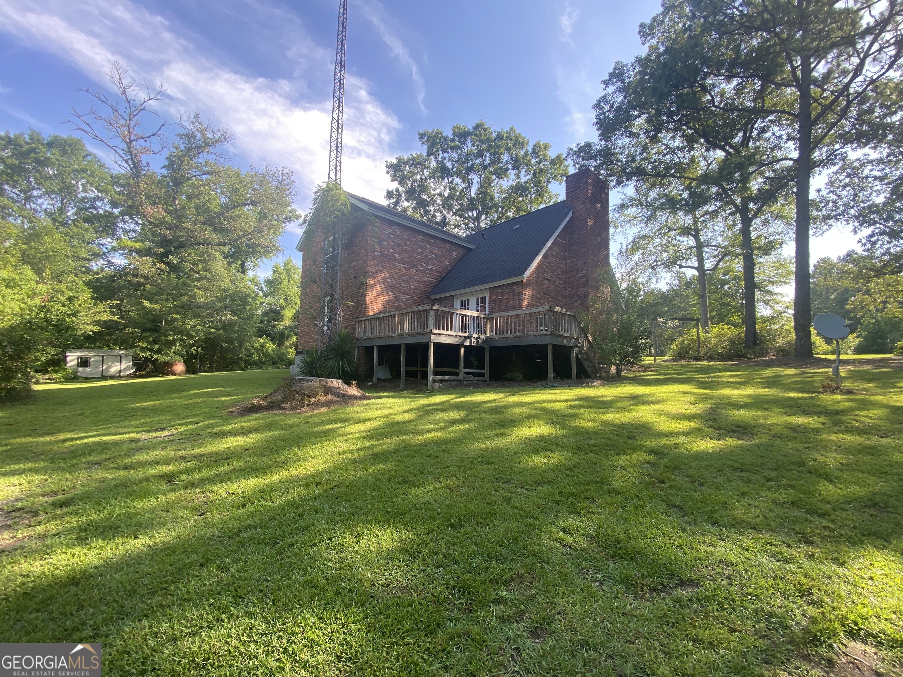 1455 Fred Hall RD