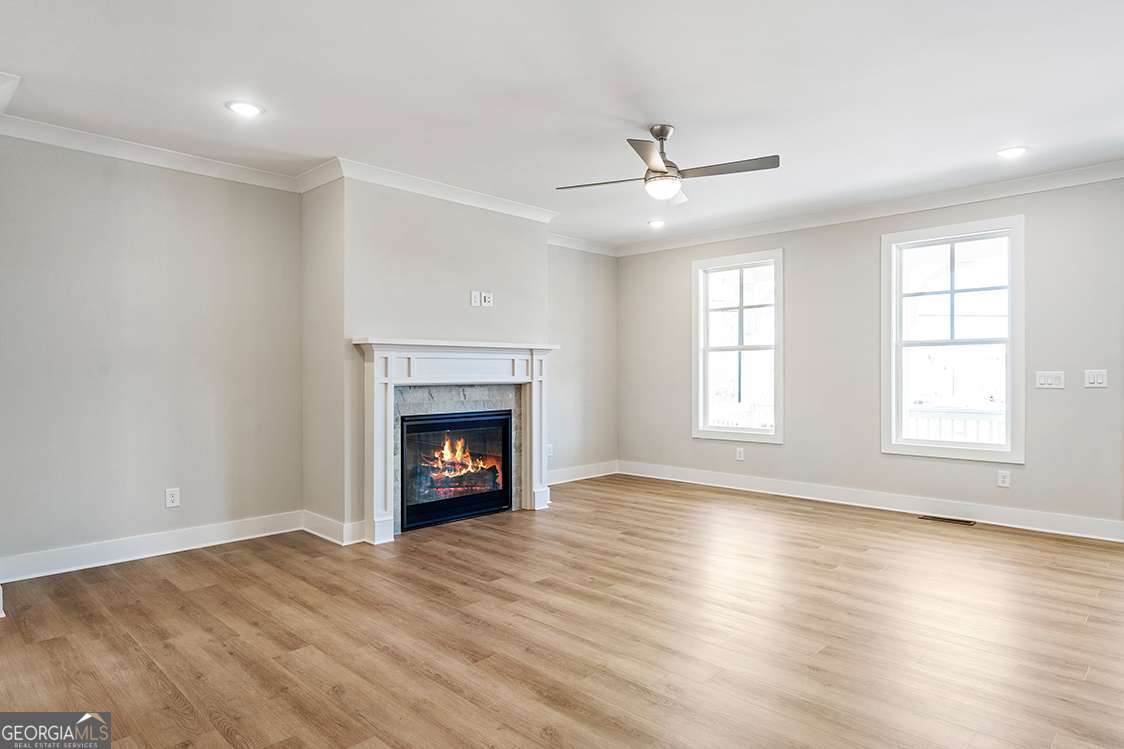 148 Palm ST
