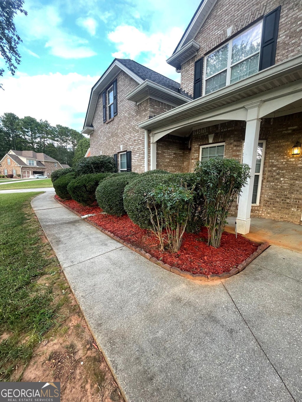 Photo of 2421 Mercer Walk, Conyers, GA 30012 (MLS # 10851259)