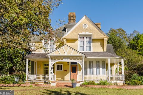 Photo of 1202 S Lee Street, Americus, GA 31709 (MLS # 10630598) Photo of 1202 S Lee Street, Americus, GA 31709 (MLS # 10630598)