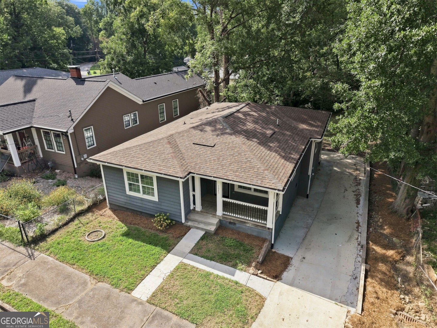 1047 SW Peeples ST SW