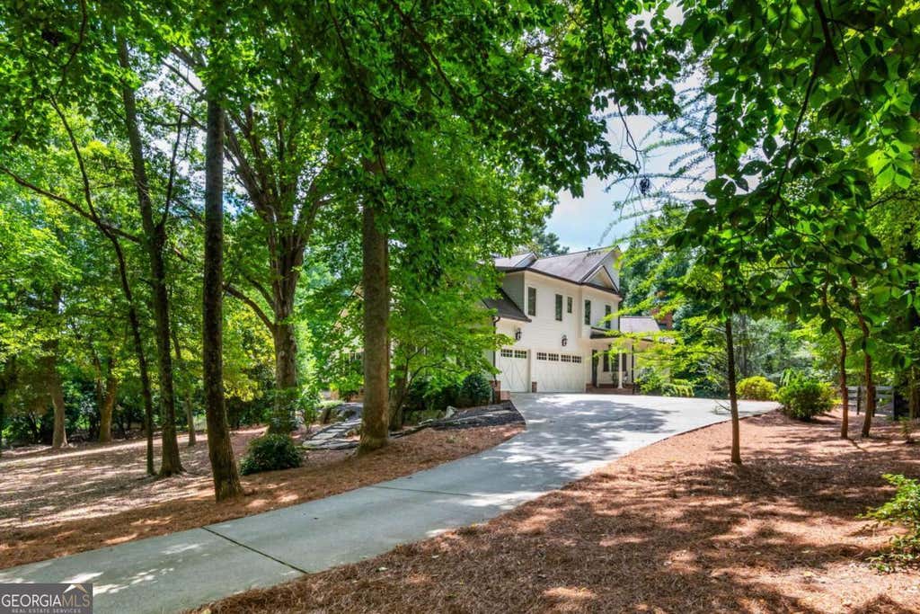 Photo of 15885 Thompson Road, Milton, GA 30004 (MLS # 10823759)