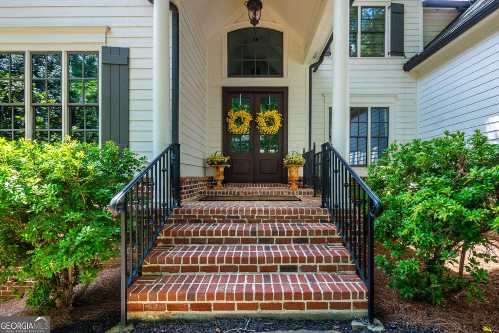 Photo of 15885 Thompson Road, Milton, GA 30004 (MLS # 10823759)