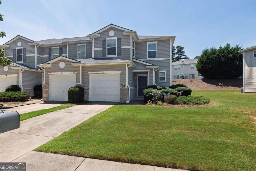 Photo of 313 Oak Leaf Place, Acworth, GA 30102 (MLS # 10833171)