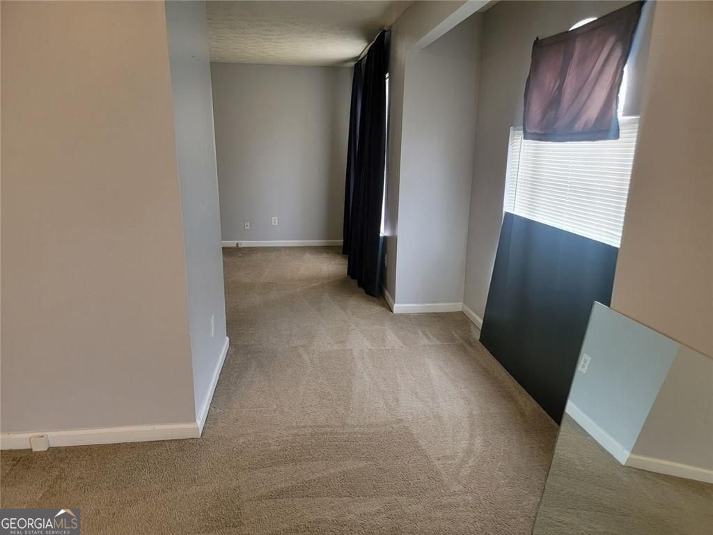3185 Kings Glen TRL